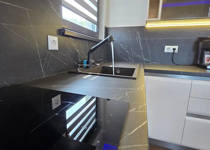 بيت ضيافة къща