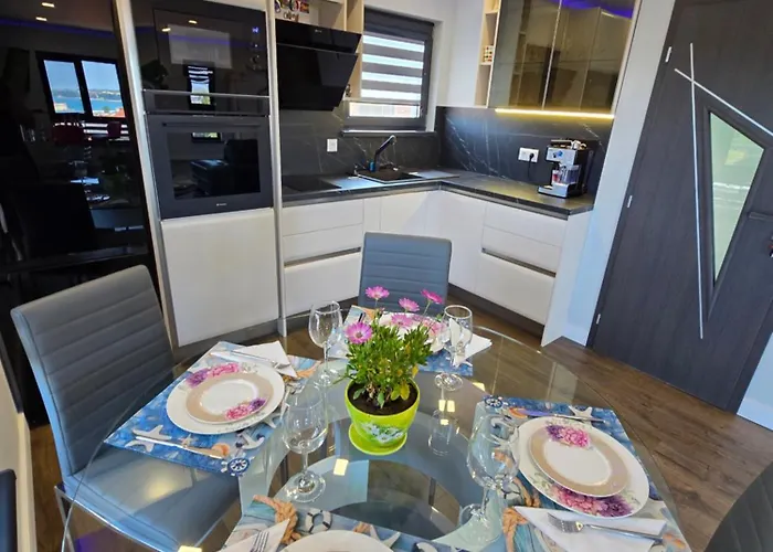 къща Gasthof Obsor