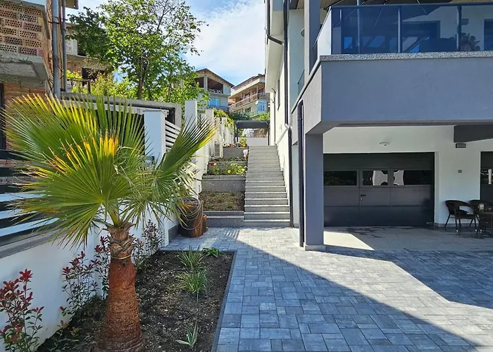 къща Gasthof Obsor